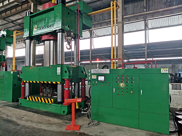 什么樣的產(chǎn)品只能用到1500噸四柱液壓機(jī) 什么樣的產(chǎn)品只能用到1500噸四柱液壓機(jī)